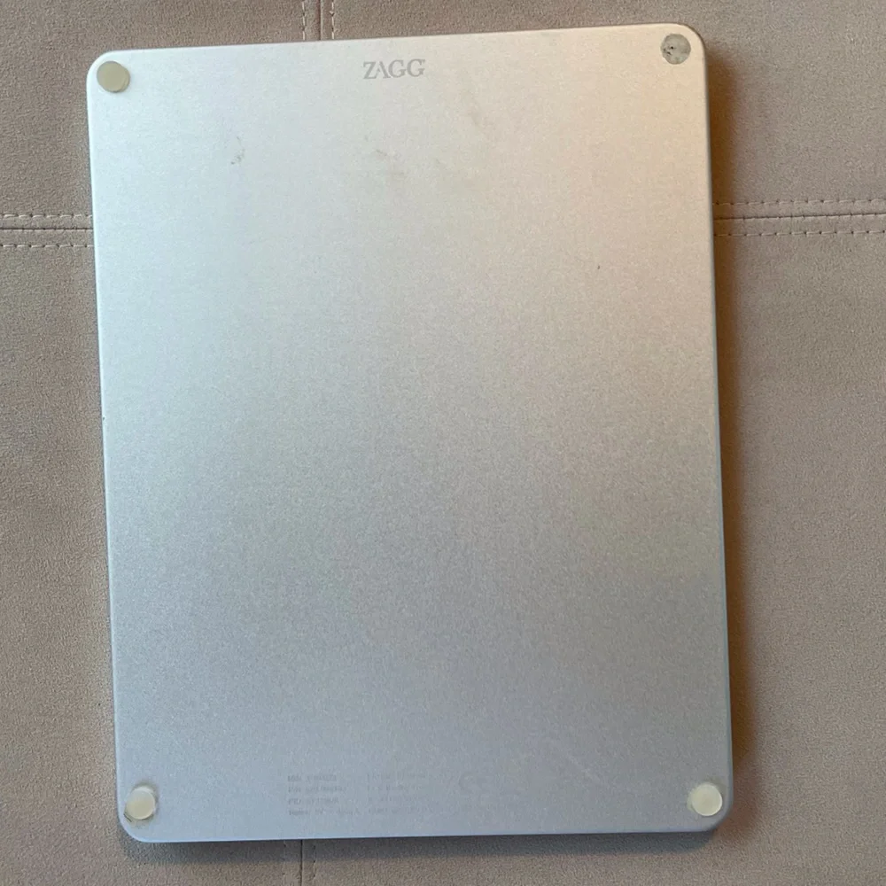 Logitech keyboard for iPad